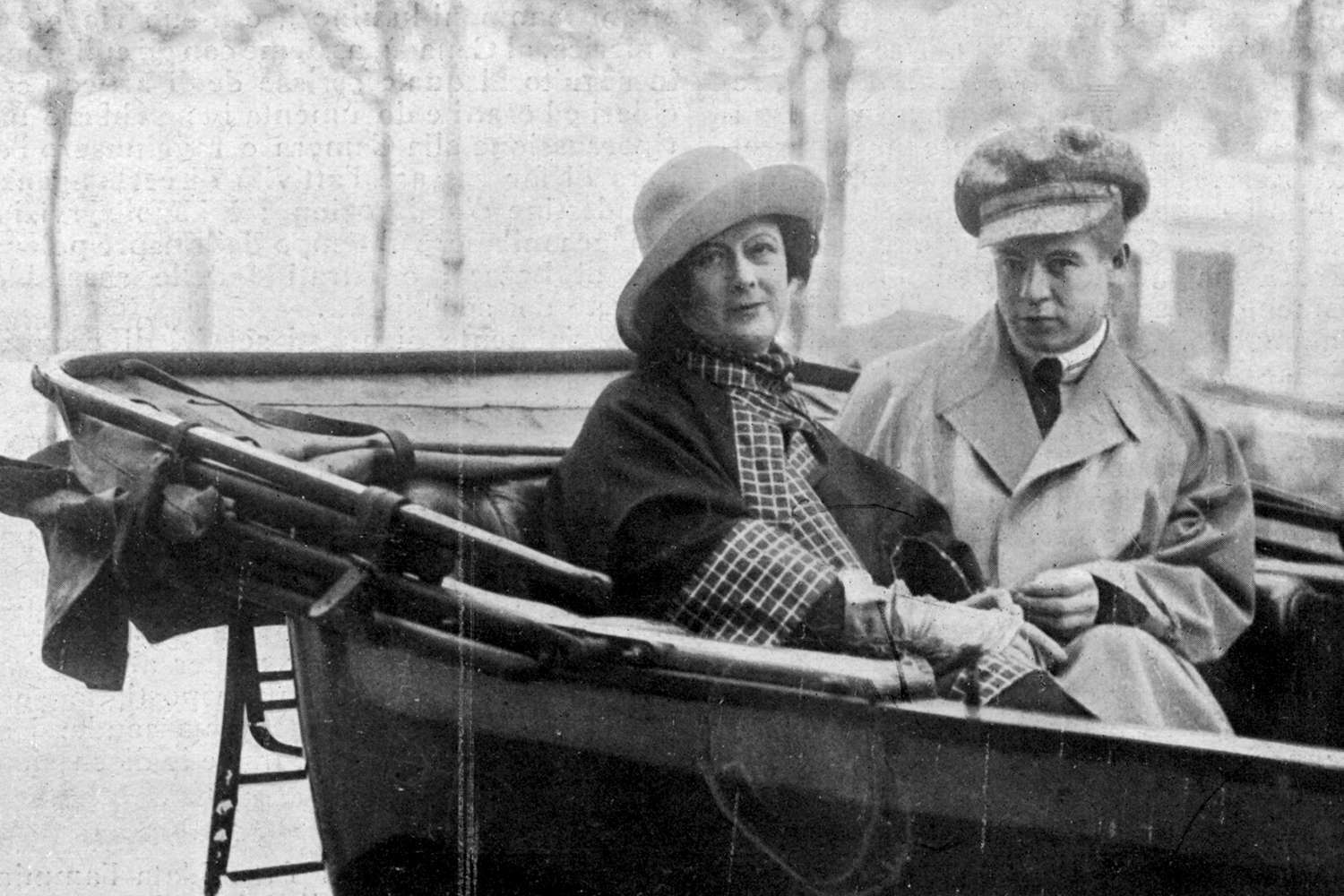 «Богема 1920-х, мода и Айседора Дункан в жизни поэта Сергея Есенина» лекция Ирины Святской, историка моды в рамках проекта "Есенин 130 лет"