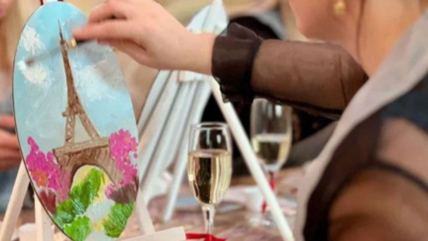 Арт-вечеринка во французском стиле "Mon Amour"