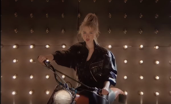 Фильм «Удачи вам, господа!», 1992. (к/т «Иллюзион», Большой зал)