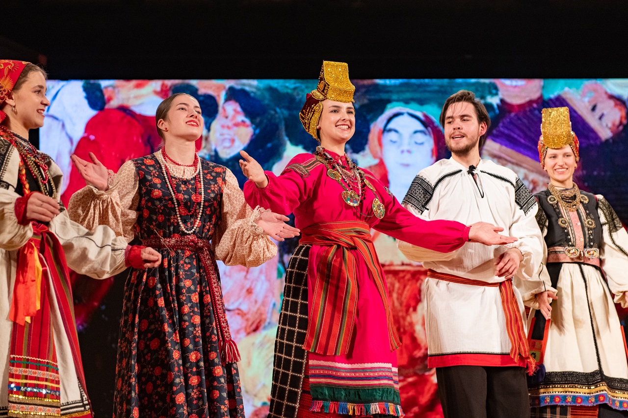 «голоса многоликой руси» . концерт фольклорных коллективов