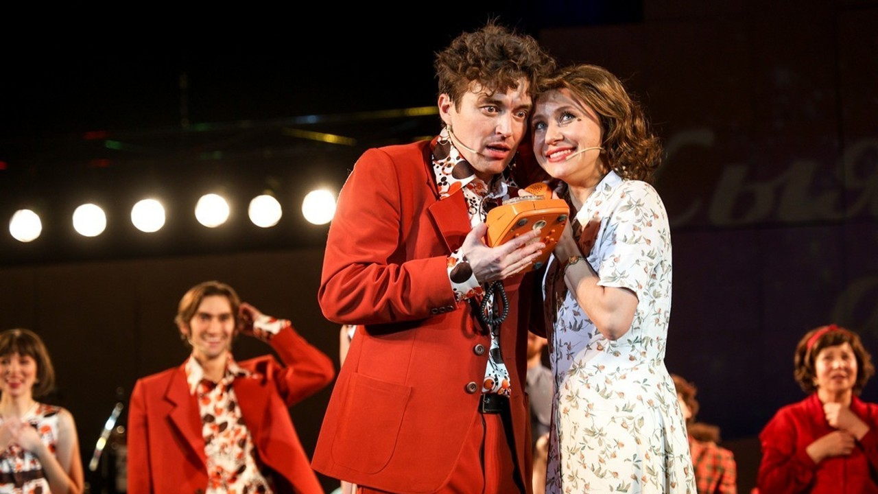 ТВОРЧЕСКАЯ ВСТРЕЧА С АРТЕМОМ ПИСКУНОВЫМ И РЕЗЕДОЙ САЛЯХОВОЙ