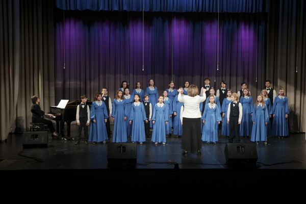 "ПЕСНЯ ОБЪЕДИНЯЕТ ЛЮДЕЙ", концерт детской хоровой музыки петербургских композиторов