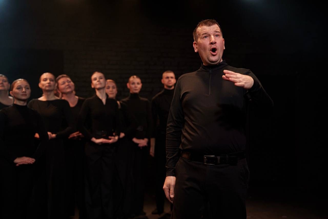 ТРЕНИНГ ПО ПРОЯВЛЕННОСТИ НА СЦЕНЕ ТЕАТРА