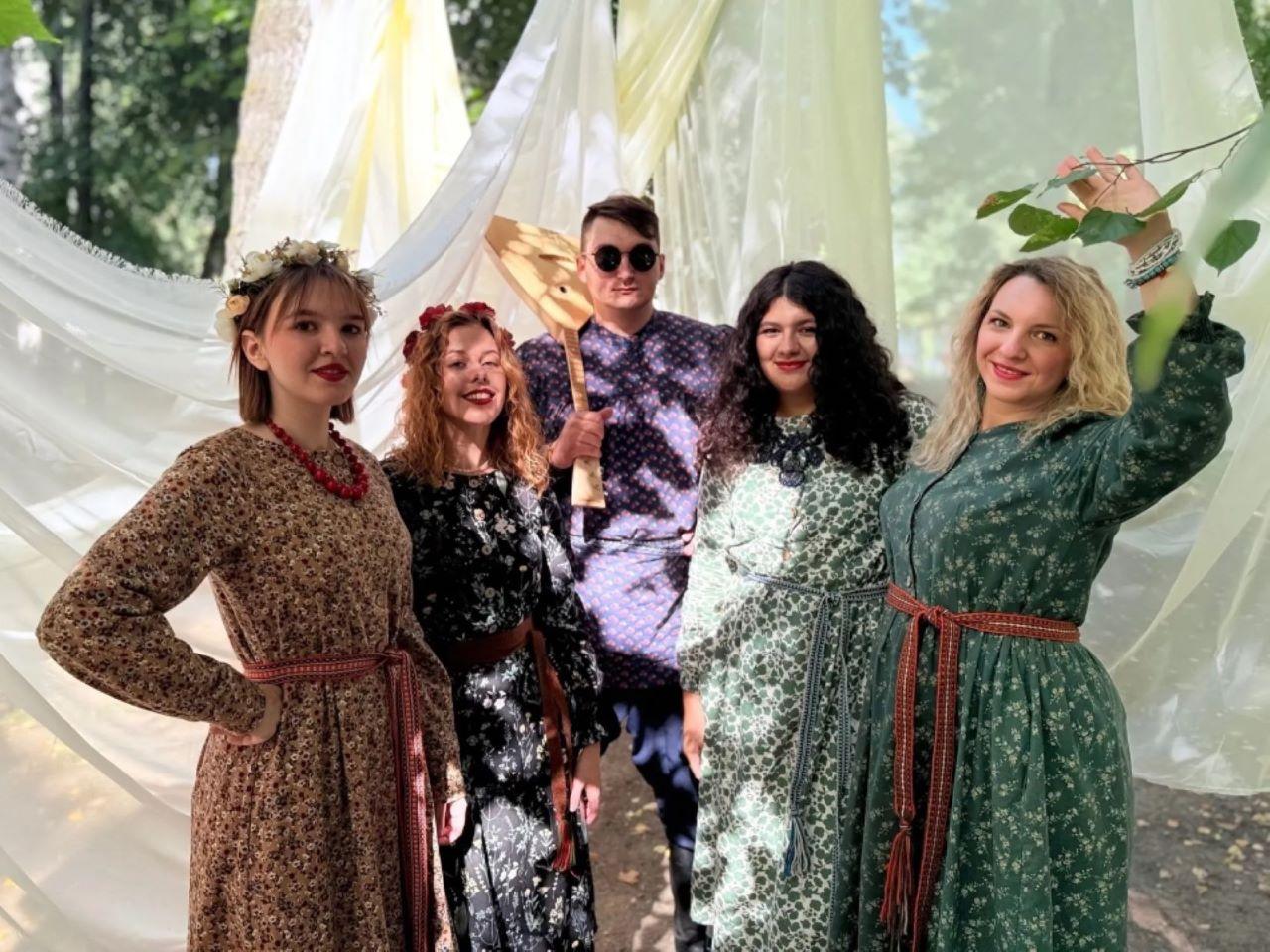 Музыкальная программа группы "Моряна Фолк"