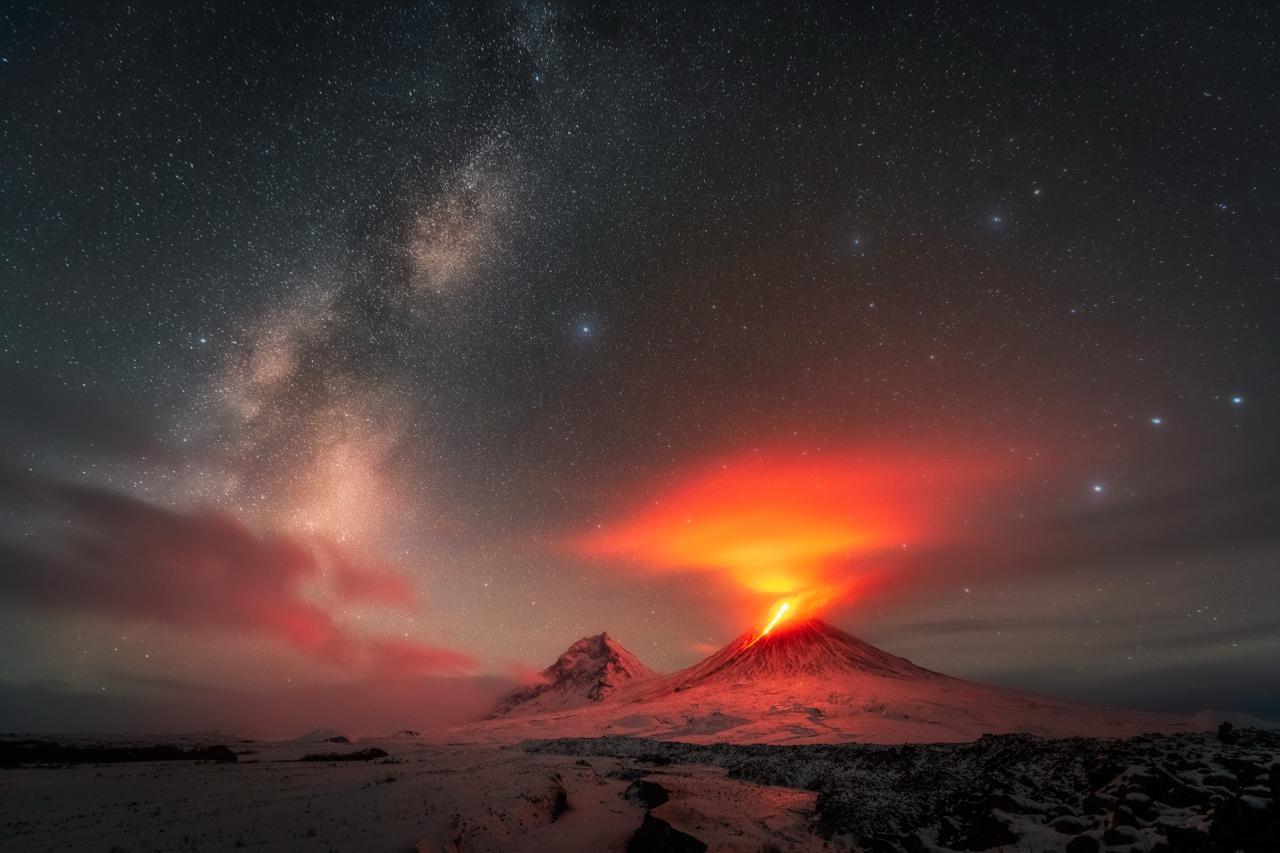 в рамках программы «ФОТОСРЕДА» состоится встреча с пейзажным и travel-фотографом Антоном Агарковым. Тема: «Истории за кадром»