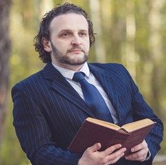 Антон Солопов