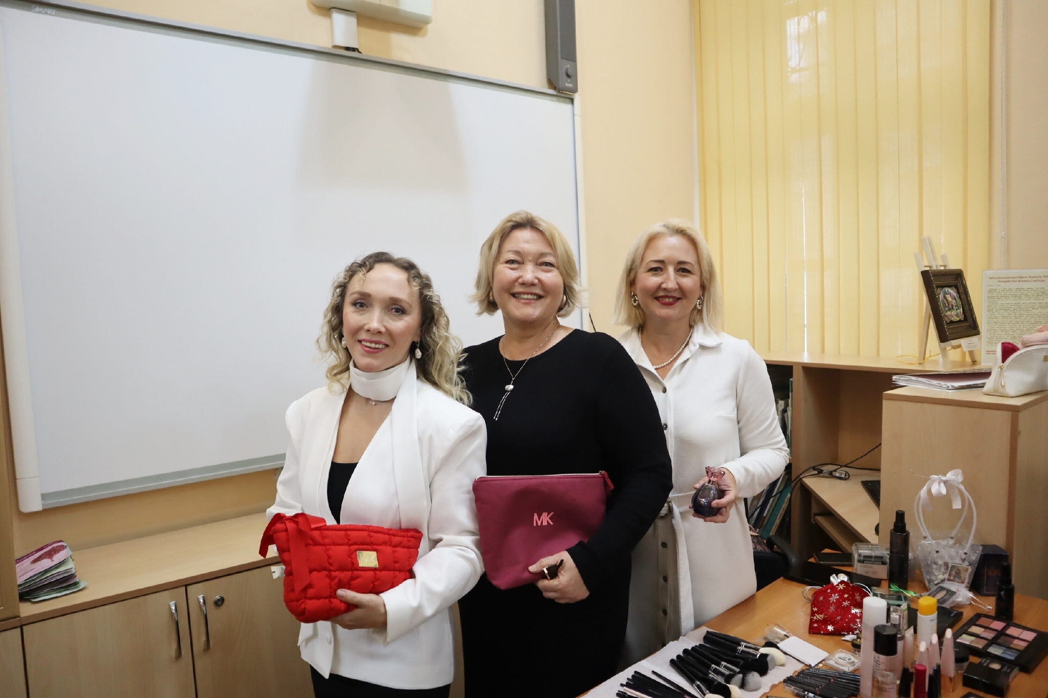 Мастер-класс по макияжу «Секреты вашей Неотразимости»