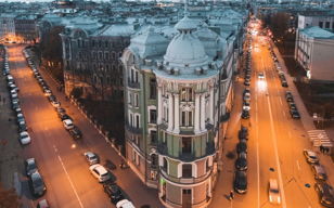 Лекция "Очарование парадных Петроградской стороны"