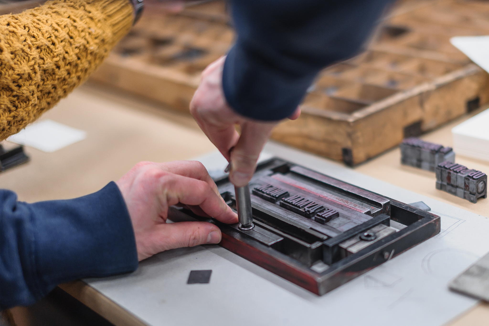 Печать открыток наборным шрифтом