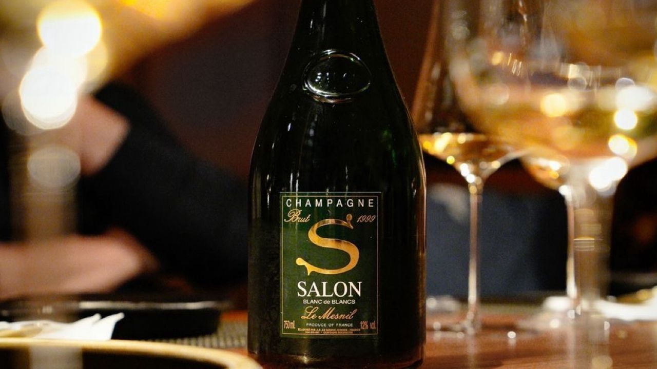 Бранч с шампанским Salon