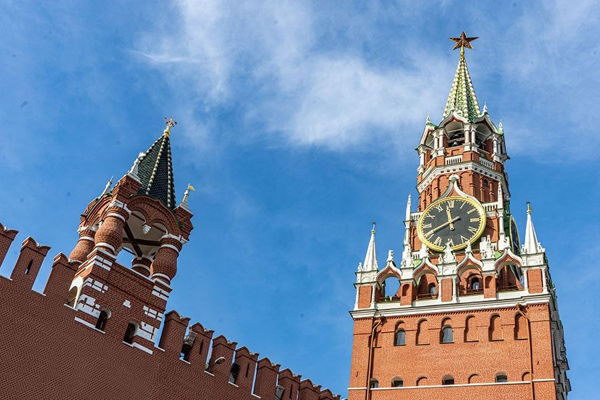 в 12:00 Пешеходная экскурсия "Тайны башен Кремля" с Екатериной Титовой. 5+
