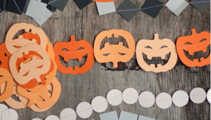 HALLOWEEN HOME DECOR