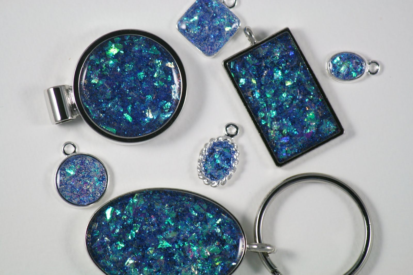 Мастер-класс «Кулон Снежной Королевы»