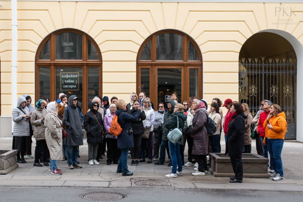 Экскурсия "Варварка. Парад уцелевших церквей"