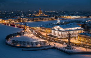 Круглый стол «Доминанты Петербурга: как изменяется и куда идет Петербург?»