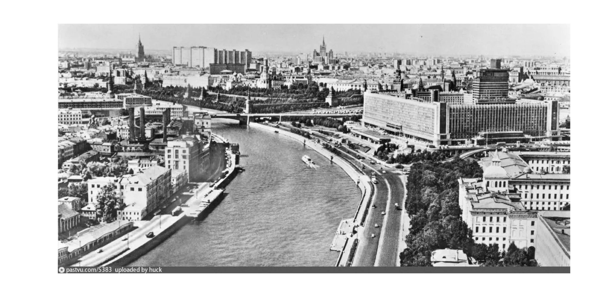 Лекция Елены Грязновой «Московские высотки 1950-х годов»