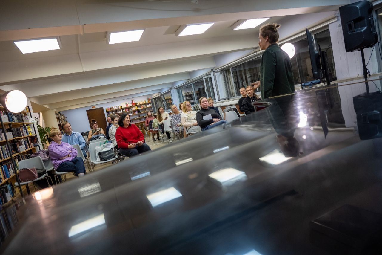 Дантов клуб "Первые песни Божественной комедии"