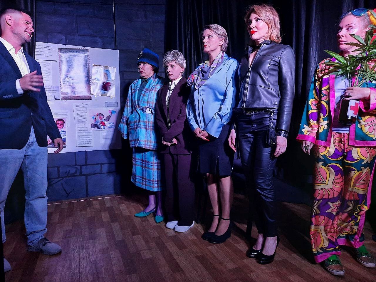 Спектакль-фантазия на тему пьесы Н.В.Гоголя "Ревизор"