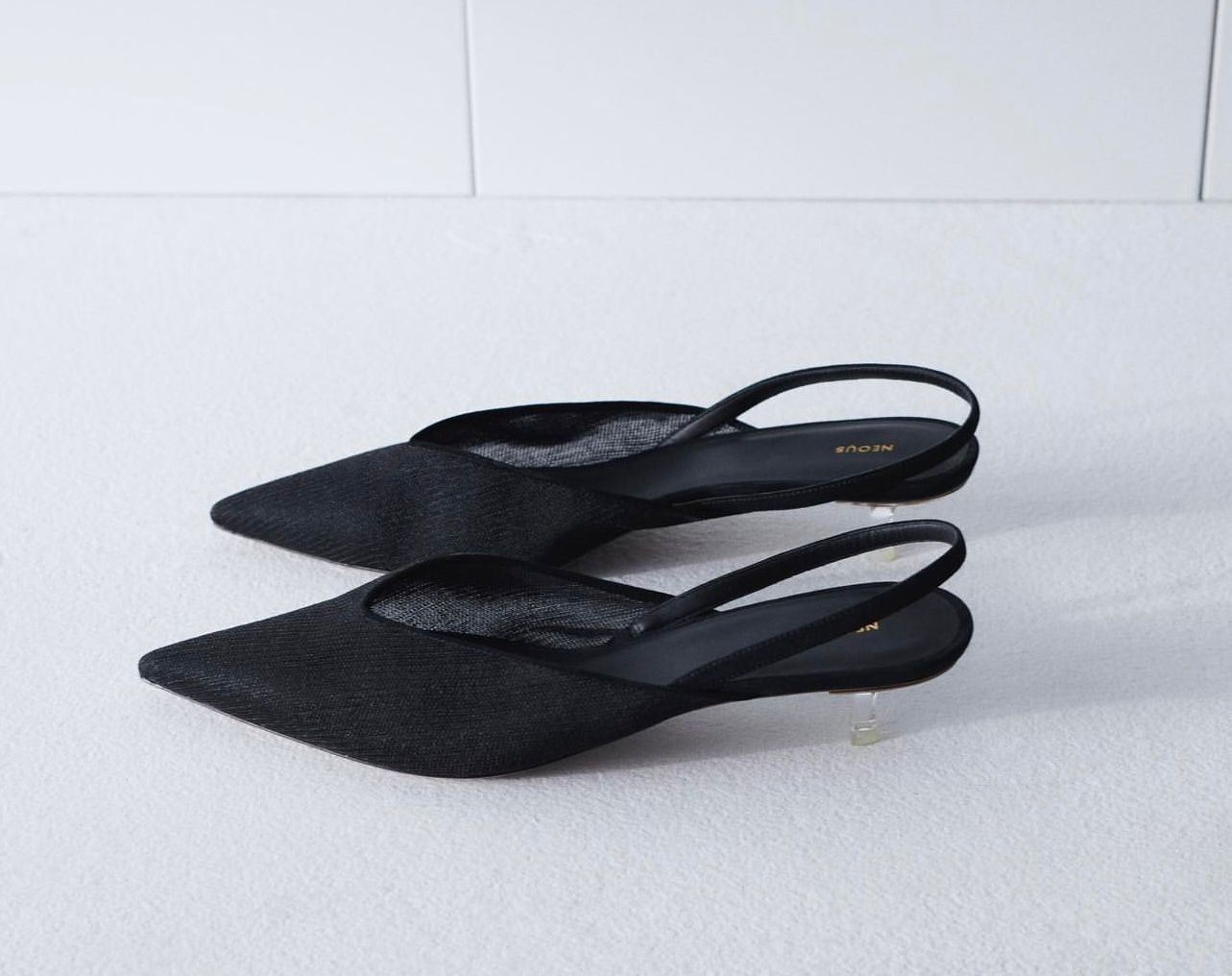 FASHION READING CLUB APRIL