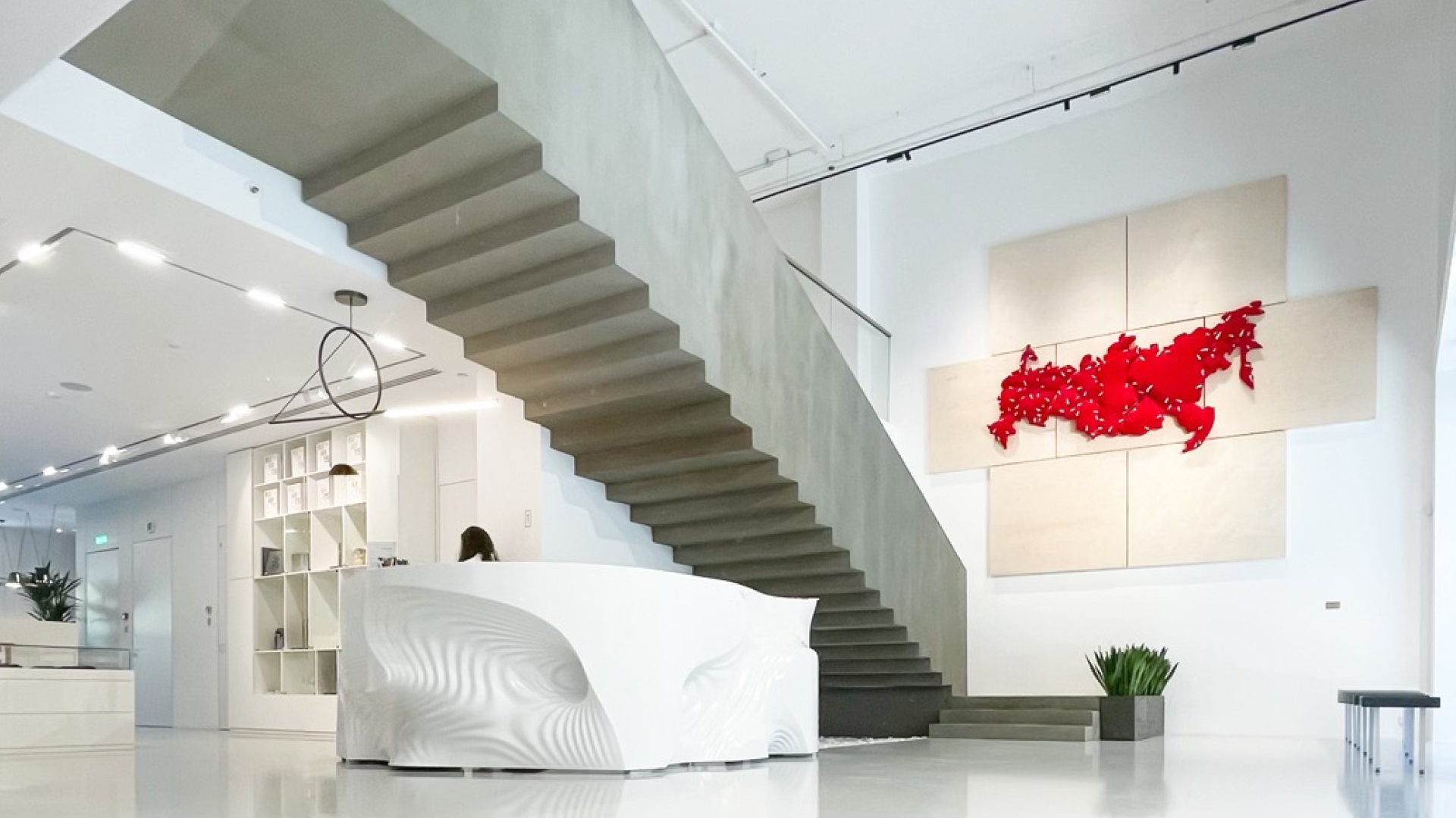 Маршруты: бранч-нетворкинг в Remy Kitchen + экскурсия по выставке «5 углов» в Ruarts (о)