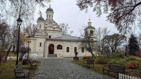 Храм Живоначальной Троицы в Хорошёве