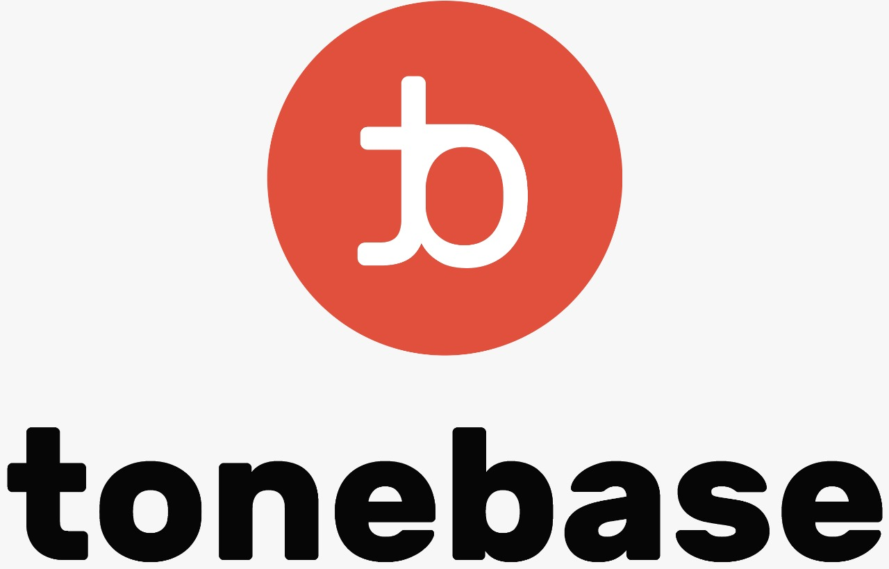Гитарный образовательный портал Tonebase. Учитесь у лучших гитаристов мира!