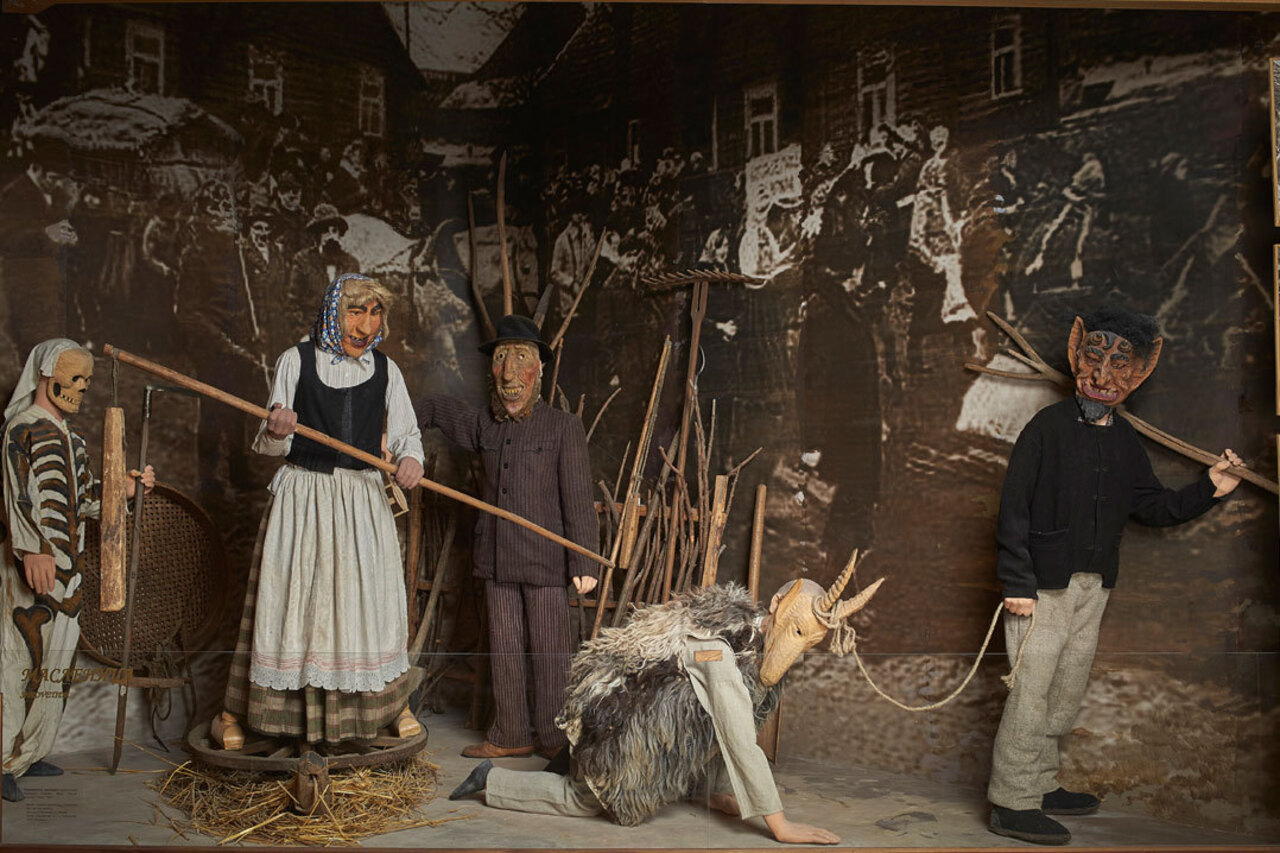 Тематическая экскурсия «Народы Северо-Запада России и Прибалтики XVIII–XX вв.»