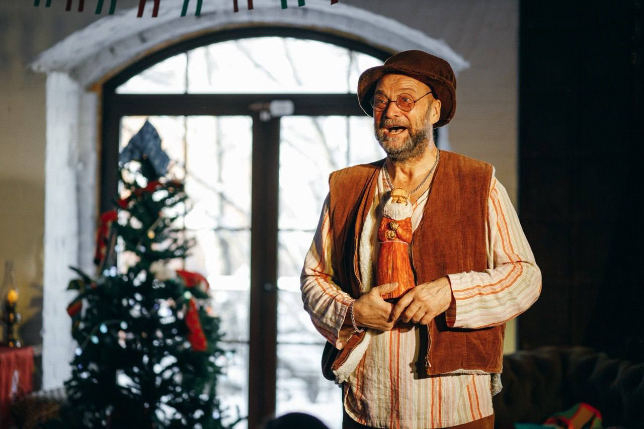 Муханический Дед Мороз