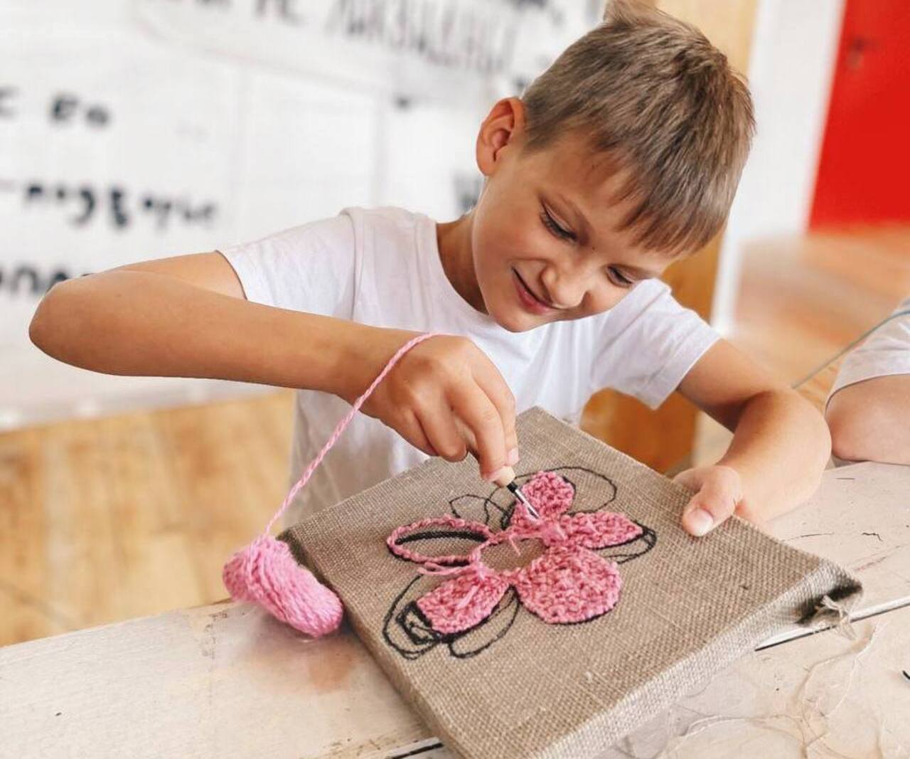 Ковровая вышивка (6+) в Зеленой Школе х Парк Горького