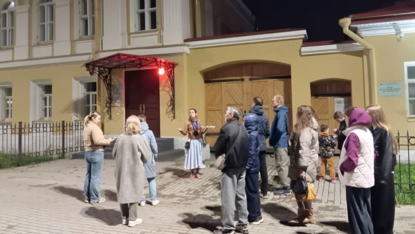 Усадебная жизнь Твери вдоль Волги