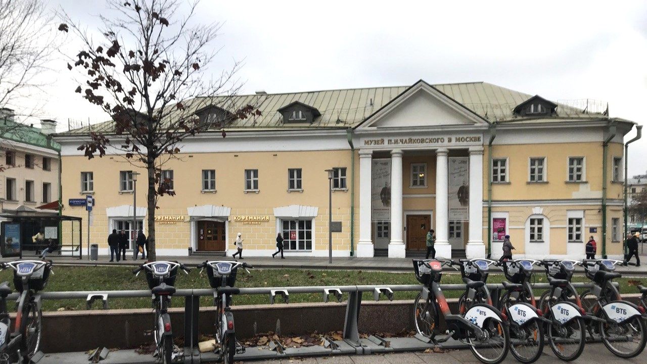 Кудринская площадь и окрестности. Гуляем с Татьяной Капковой