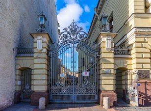Экскурсия по Фурштатской улице: откройте для себя исторический Петербург!