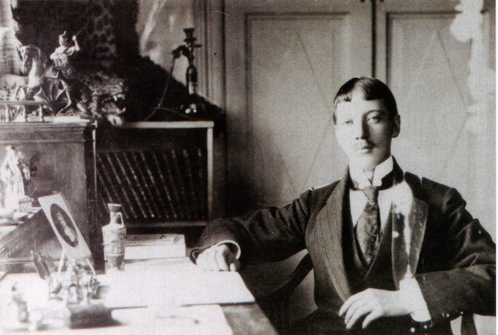 «Факультет забытых вещей: Шестое чувство Николая Гумилева»