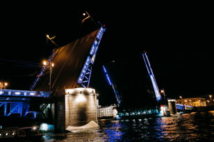 Подарочный сертификат на теплоходную прогулку Jazz On The River