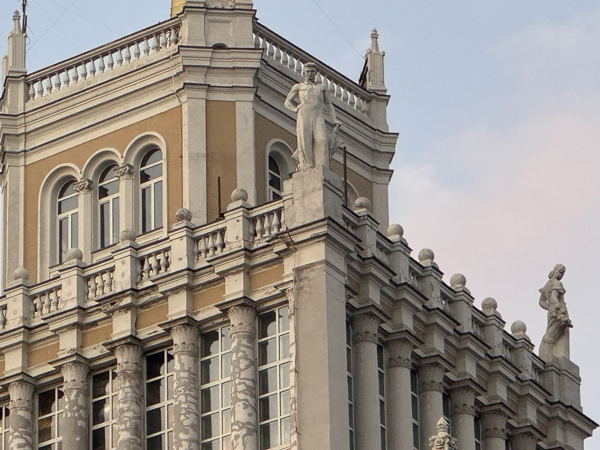 Обаяние старой Москвы. Удивительные истории Старых Воротников