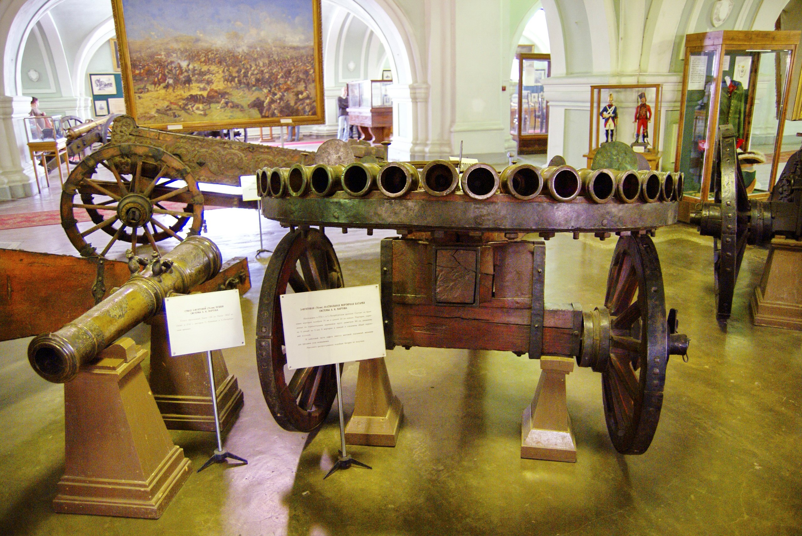 Пушка Петра 1 в музее артиллерийским