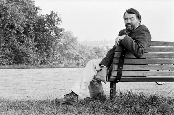 ЛИТЕРАТУРНАЯ ВСТРЕЧА «Дж. Фаулз «Волхв»: главная загадка литературы XX века»