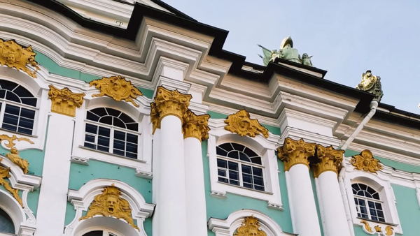 Обзорная экскурсия с посещением Эрмитажа
