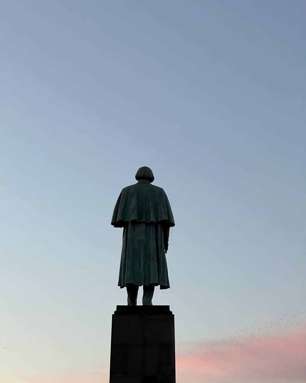 Экскурсия «Гоголевский и Никитский бульвары»