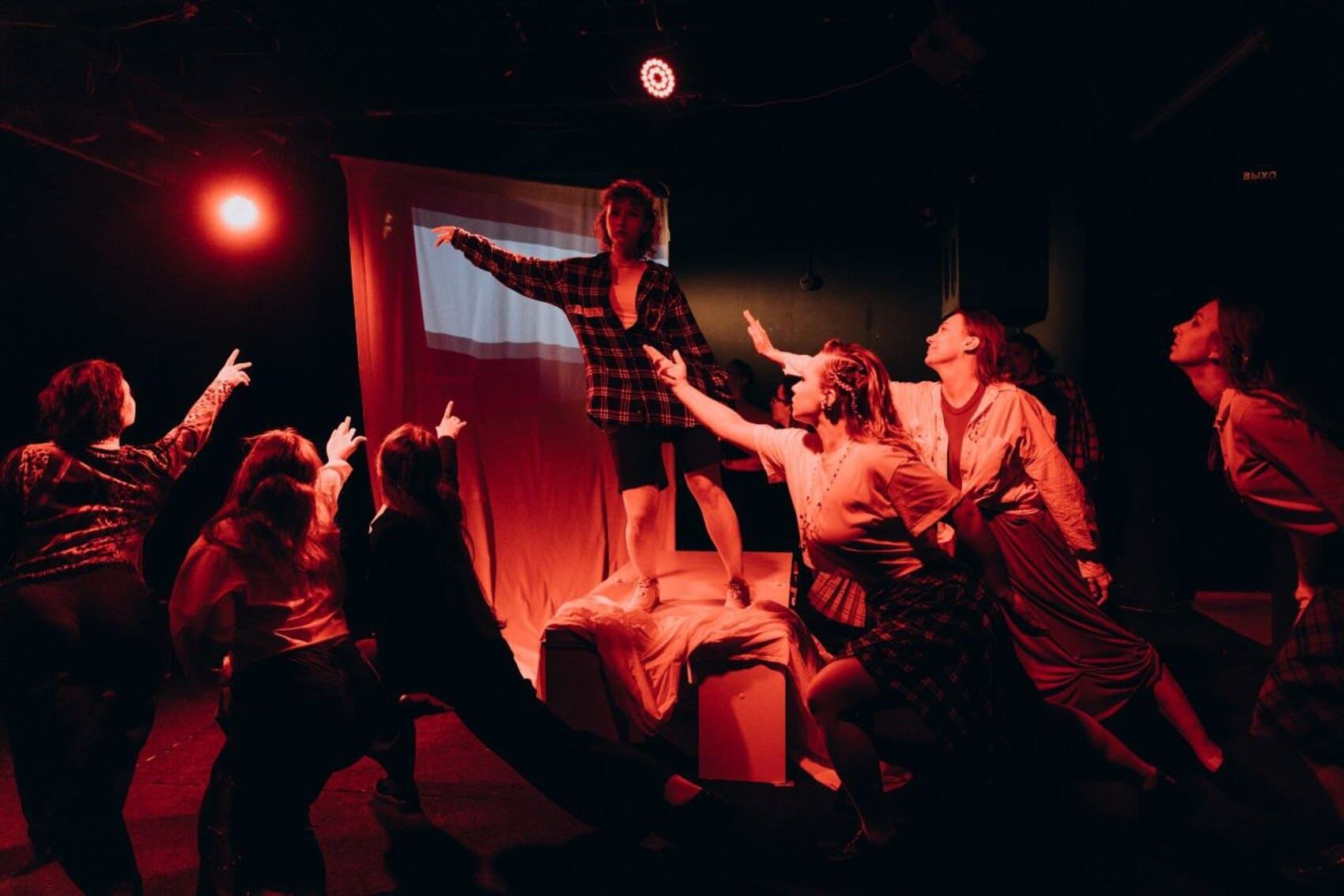 Поэтический спектакль "Невыразимое"