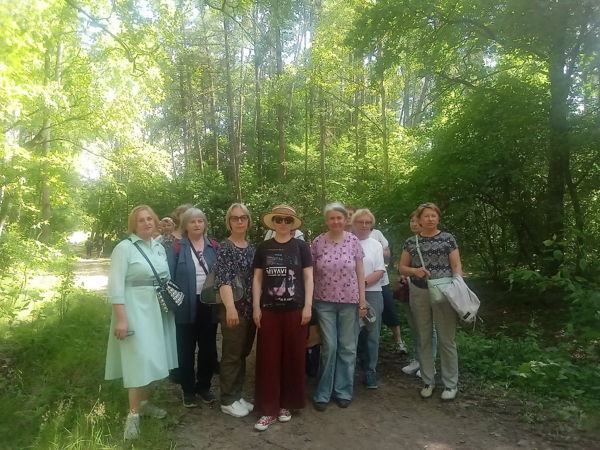 Пешеходная экскурсия «Удивительный мир Ржевского лесопарка»