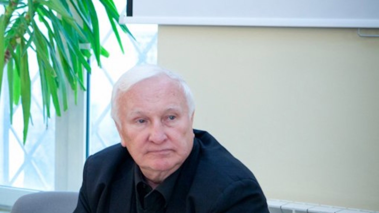 Творческая встреча с народным художником России Эдуардом Кочергиным