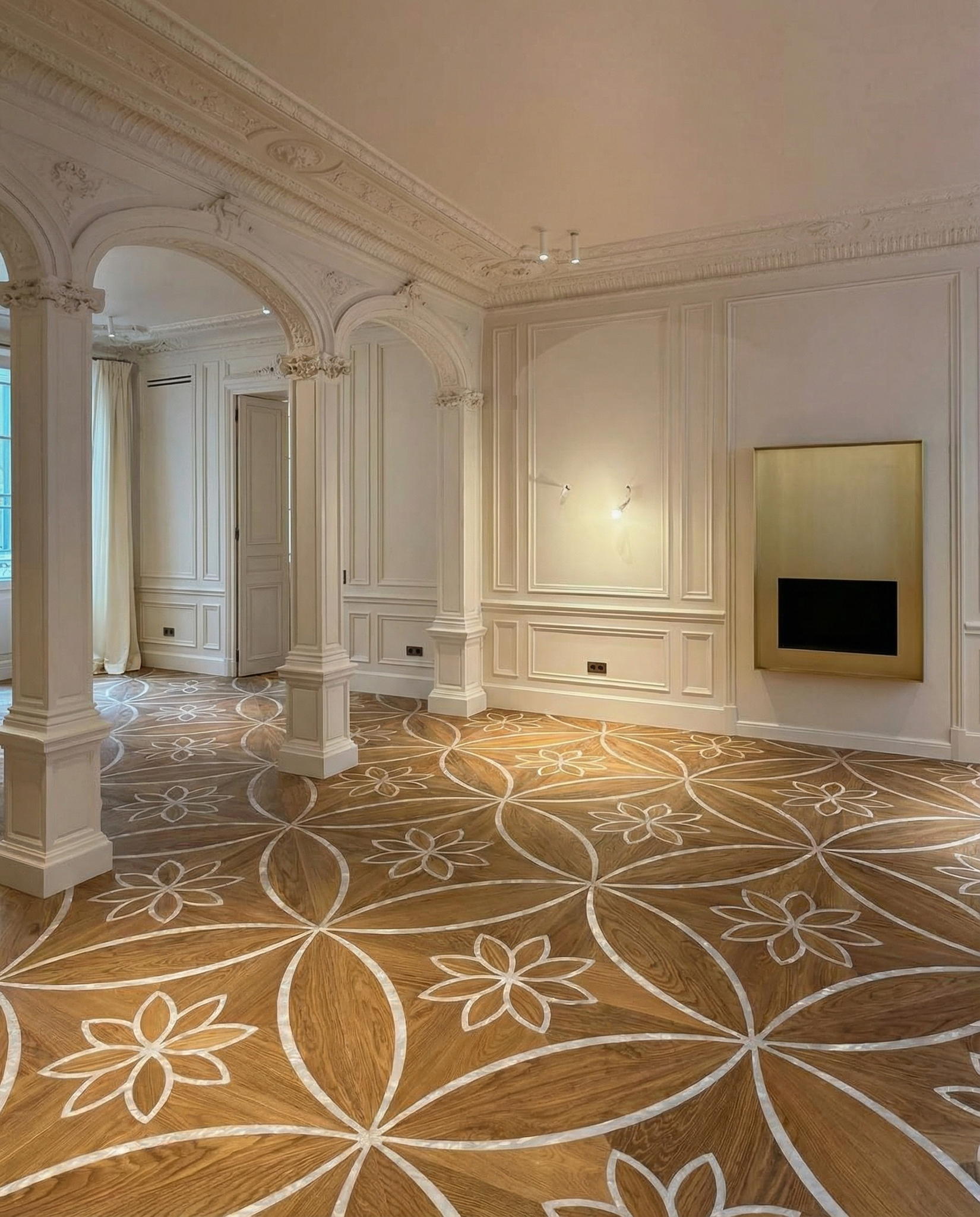 «Дворцовый паркет России: история под ногами». Николай Банников