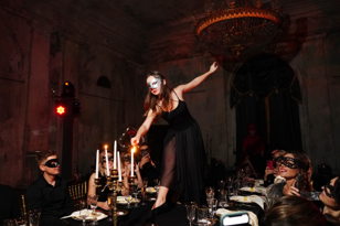 Black&amp;White Business BaLL