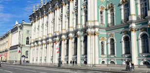 Бесплатная экскурсия «Дворцовые истории на Дворцовой набережной»  