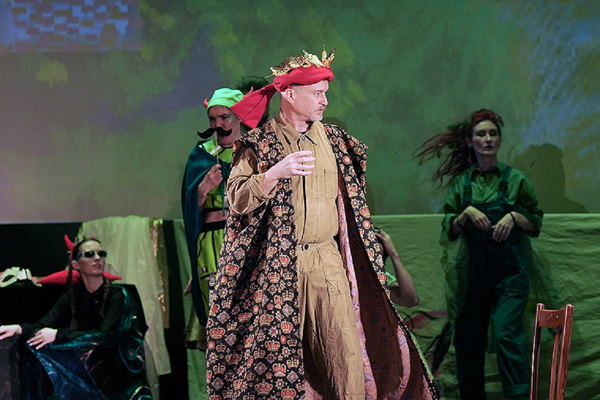 Показ детского спектакля на английском языке: «Макбет»