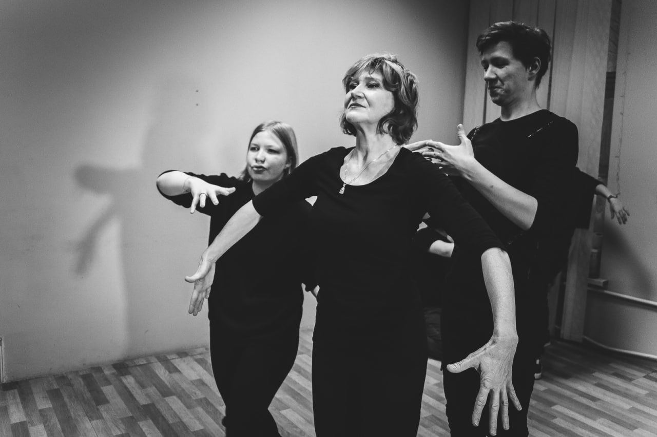 Пробный урок дневного курса актёрского мастерства для начинающих "ТеатроТерапия"