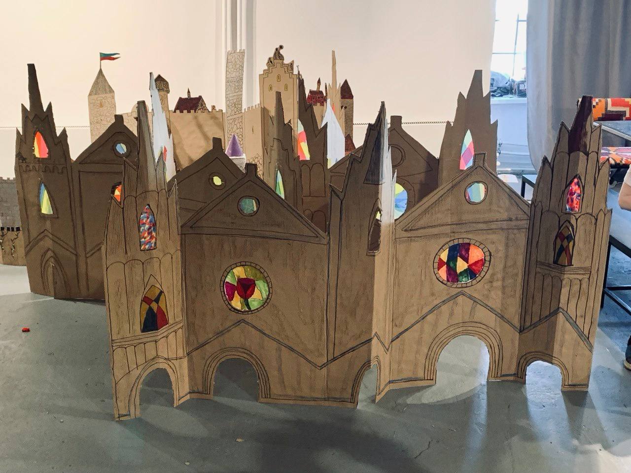 Мастер-класс "Диорама по мотивам картин художника Жерара Делабарта"