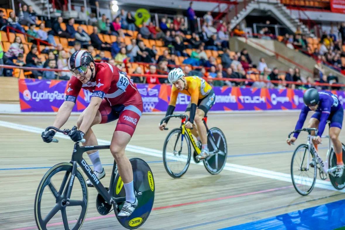 Cyclingrace дарит подарки на велогонках Sputnik Track 21 и 22 декабря