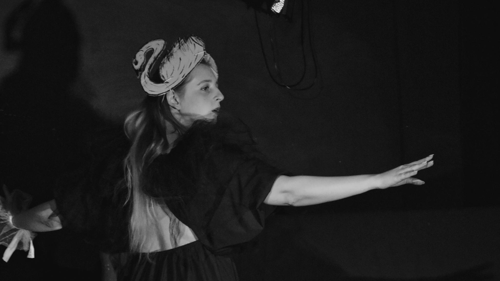 Спектакль-трагикомедия [Хармс.Цирк]